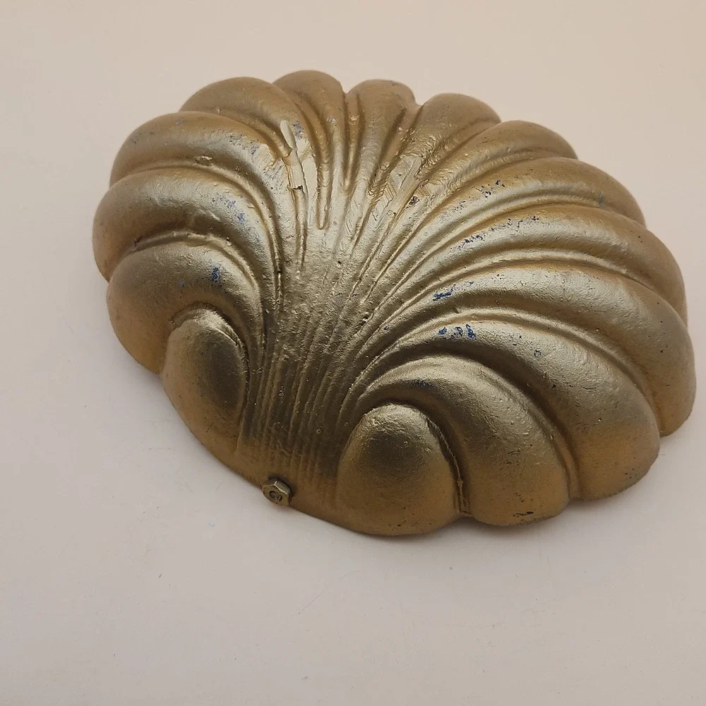 Vintage Seashell Golden Metal Wall Art Shelf Piece 8.5